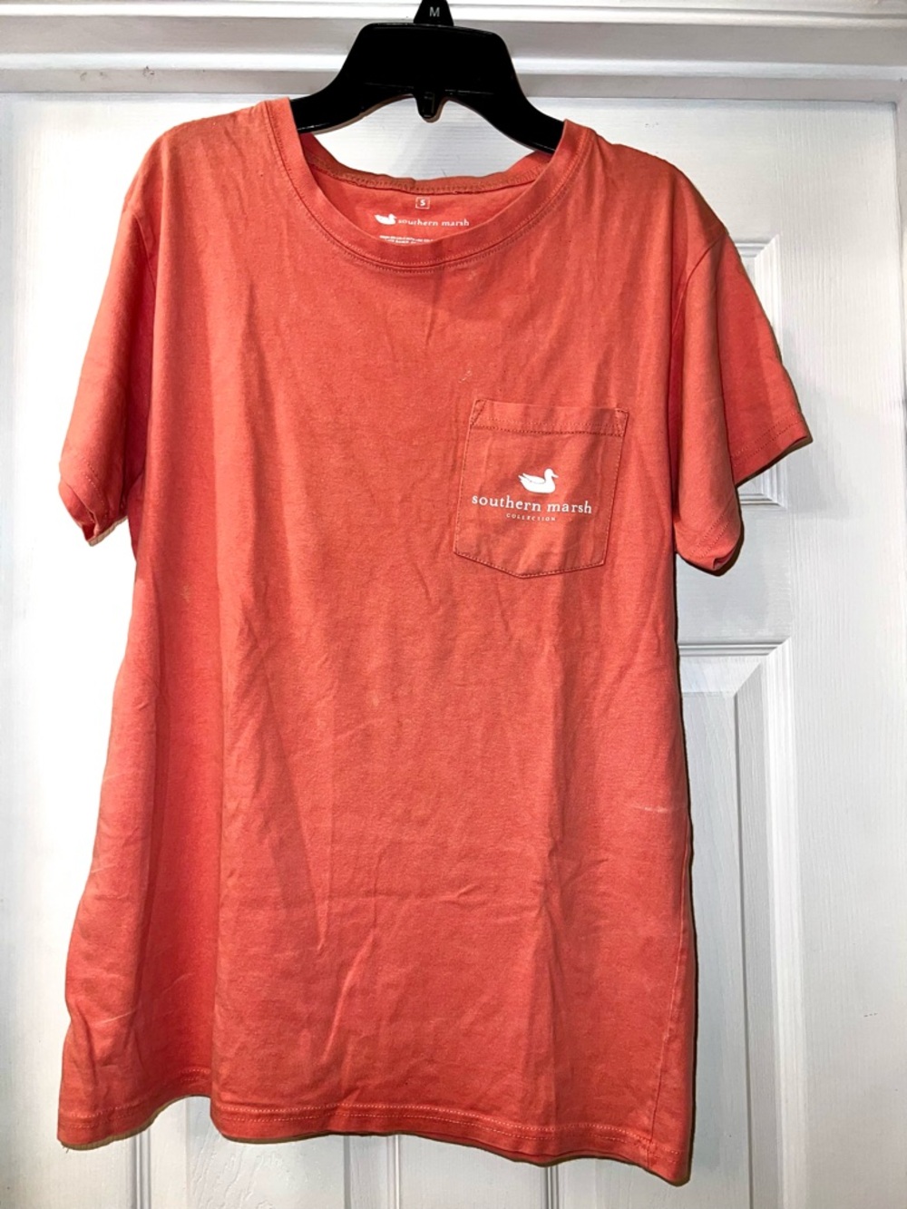 Southern Marsh Coral Crewneck Pocket Tee